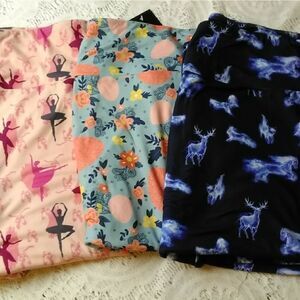 CP Designs leggings Three pair Sz 14-22